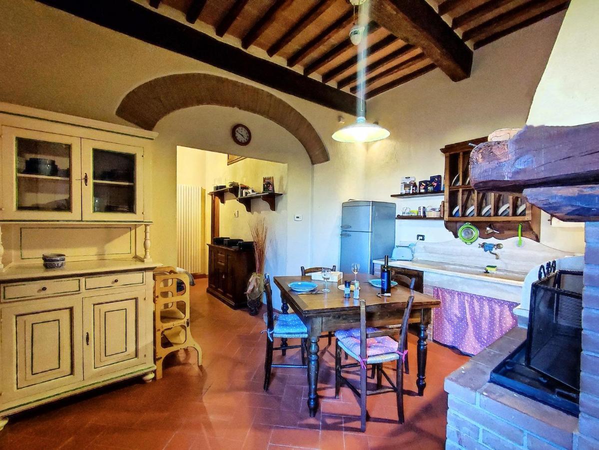 Casa Matteo San Gimignano Apartments מראה חיצוני תמונה